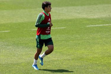 Histórico contrato para Gilberto Mora; llevará el ‘10’ en Xolos