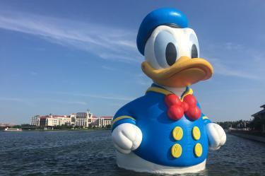 ¿Por qué el Pato Donald habla así?