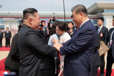 Xi Jinping realizó una inusual visita oficial a Corea del Norte esta semana.