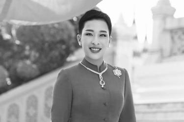 La princesa Bajrakitiyabha desarrolló una destacada carrera como diplomática y jurista.