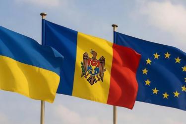 Los embajadores de la Unión Europea dieron luz verde al inicio de conversaciones de adhesión con Ucrania y Moldavia.