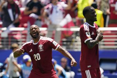 Qatar anota de último minuto y le roba un punto a Suiza
