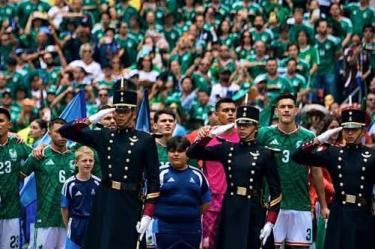 Elementos de las Fuerzas Armadas participaron en la inauguración del Mundial.