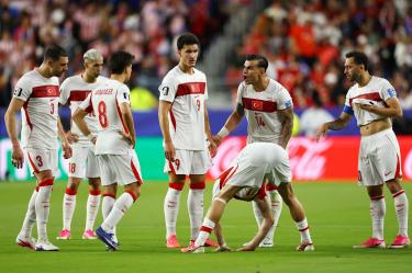 Turquía ya es uno de los equipos eliminados en el Mundial después de sufrir su segunda derrota.