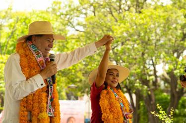 Beatriz Mojica Morga encabezó ante miles de asistentes, la Asamblea Informativa en Defensa de la Soberanía Nacional