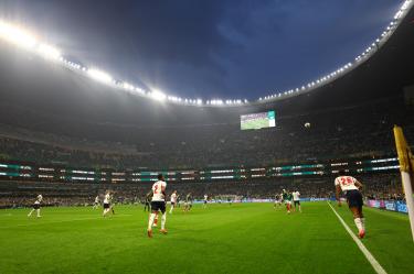 Panorámica del Estadio Ciudad de México durante el compromiso entre México e Inglaterra en el Mundial 2026.