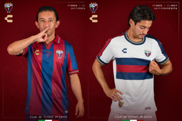 El Atlante presentó sus nuevos uniformes.