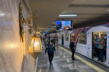 La movilización comenzó con un bloqueo sobre Eje Central Lázaro Cárdenas, al retirarse de la vialidad, el contingente ingresó al Metro