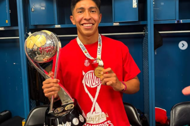 Víctor Arteaga registra dos juegos con Toluca en Primera División.