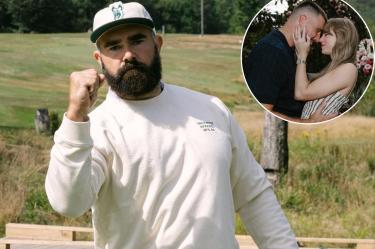 Jason Kelce compartió sus primeras impresiones sobre la boda de Taylor Swift y Travis Kelce.