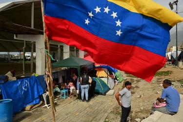 Los terremotos de magnitud 7.2 y 7.5 dejaron miles de viviendas destruidas en Venezuela.