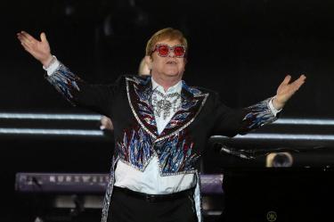 Elton John se presentará en octubre en la CDMX