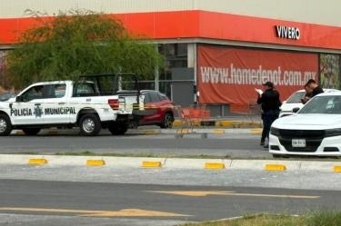 Hasta el momento, el hombre no ha sido identificado de manera oficial, durante las diligencias ninguna persona se presentó como familiar o conocida de la víctima.