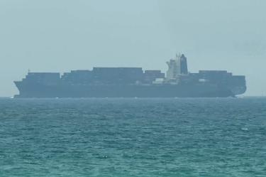 Irán informó de ataques el domingo por la noche contra dos de sus islas meridionales.