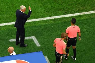 Deschamps se quejó fuertemente por el arbitraje de Iván Barton en la Semifinal del Mundial