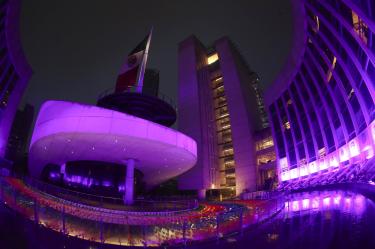 Los reportes de transparencia exponen el pago de viáticos de más de 103 mil pesos para asesores en comitivas internacionales.
