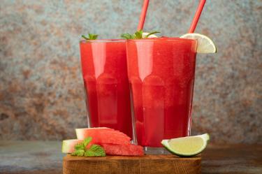 Agua de sandía con limón y menta: receta fácil y refrescante
