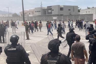 policias
