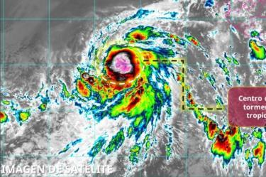 Vista satelital de la tormenta Elida
