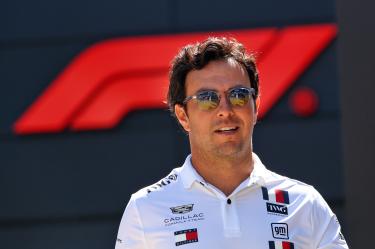 Sergio Pérez señala que Cadillac aún está lejos de lo previsto.