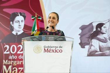 El gobierno de México no ha informado si la Presidenta Claudia Sheinbaum viajará en vuelo comercial o de la Defensa Nacional