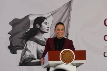 Afirmó que su asistencia al encuentro se dio tras una invitación personal del presidente de Estados Unidos.hect