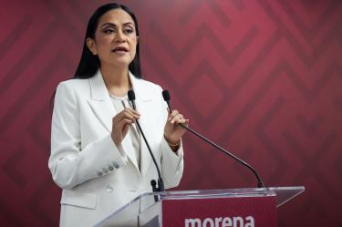 Ariadna Montiel, presidenta nacional de Morena, ofrece una conferencia de prensa en la sede del partido en Ciudad de México, el 14 de julio de 2026.