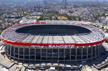 Los titulares de palcos del Estadio Banorte denunciaron que aún no reciben sus accesos para asistir al partido entre Cruz Azul y Puebla, pese a que faltan menos de 24 horas para el arranque del Apertura 2026 en el inmueble.