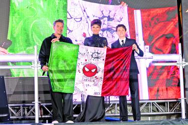 Ciudad de MÈxico a 20 de julio de 2026. Alfombra azul donde se presentÛ Spider Man Un Nuevo DÌa en el Parque Aztlan. Tom Holland, Zendaya y Destin Daniel Cretton. Foto: Alejandro Aguilar