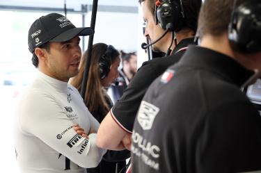 Sergio Pérez finalizó en la posición 20 en la FP2 en Hungría