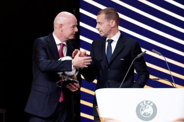 Rebelión contra FIFA: la UEFA boicoteará torneos y Mundial