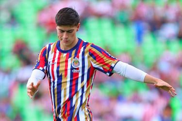 Gabriel Milito reveló el motivo de la suplencia de la Hormiga González en Chivas