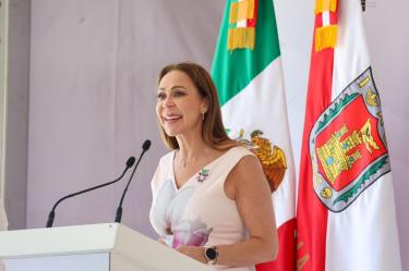 El nuevo complejo de salud en Tlaxcala ofrece servicios integrales como neurología, ortopedia, hidroterapia y atención especializada en autismo, respaldado por becas del Gobierno de México.