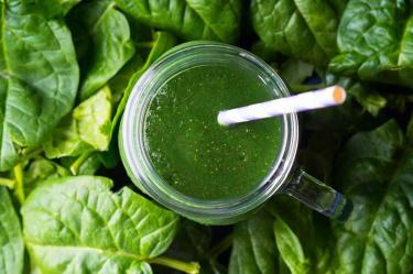 Receta de licuado verde de amaranto, avena y espinacas