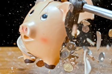 Ahorro en afores sufre los vaivenes financieros: reporte de julio