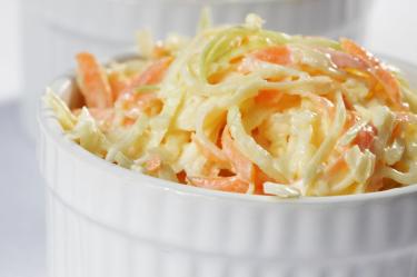 Ensalada de col estilo KFC