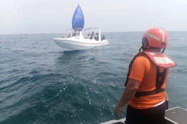 frente a Yucatán Semar rescata a 16 cubanos