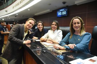 "La economía circular requiere la participación coordinada de los tres órdenes de gobierno, empresas y ciudadanía" para garantizar un impacto ambiental sostenible.