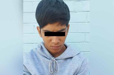 El joven que agredió a su mamá por no dejarlo ir a concurso de Farmear Aura