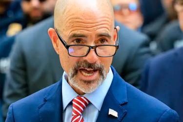 El director de la DEA, Terrence Cole