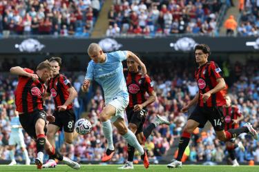 Erling Haaland no pudo marcar goles en el que fue su juego 200 en la Premier League, para el que lució un nuevo look a rape.