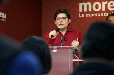 Señala Morena que despacho cercano al PAN busca frenar obra de Cablebús