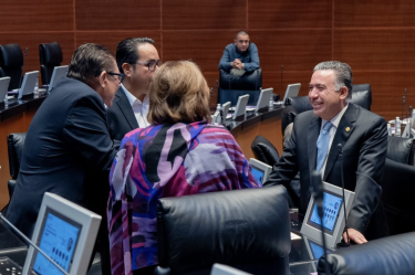 El senador Enrique Inzunza no se presentó en las sesiones de la Comisión Permanente, donde estaba convocado.