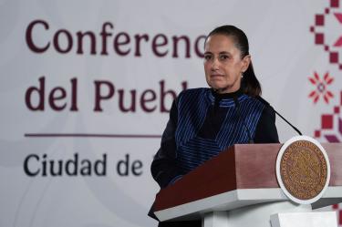La primera presidenta del país señaló que se enteró del regreso de Rocha por una publicación del propio gobernador.