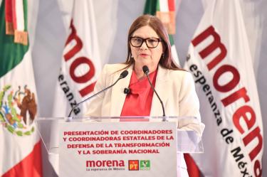 Por otro lado, la mandataria pidió que quien encabece el proyecto en Sinaloa sea una persona recta, honesta y comprometida con el estado.