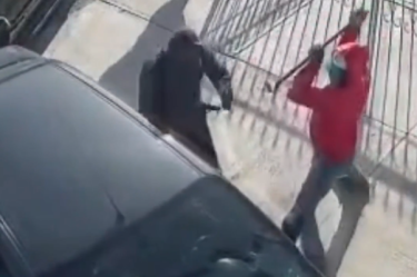 Cámaras de seguridad registraron el intento de secuestro de un empresario en Huejotzingo, Puebla.