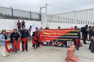 Unos 1,500 docentes participan en el paro laboral de la CNTE