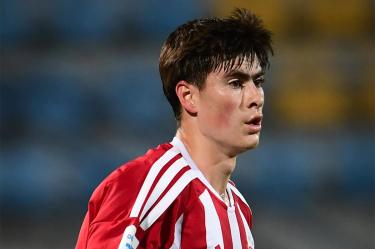 Armando "La Hormiga" González sumó su segunda convocatoria con el Olympiacos, ahora para la Copa de Grecia