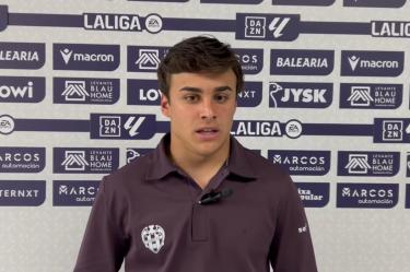 Carlos Álvarez, jugador de enganche español. Tiene 23 años.