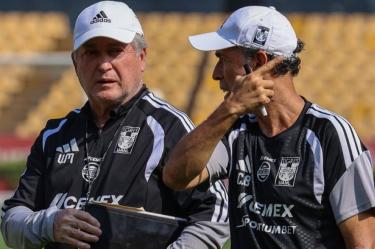 Vucetich afirmó que en Tigres siguen buscando a su nuevo delantero